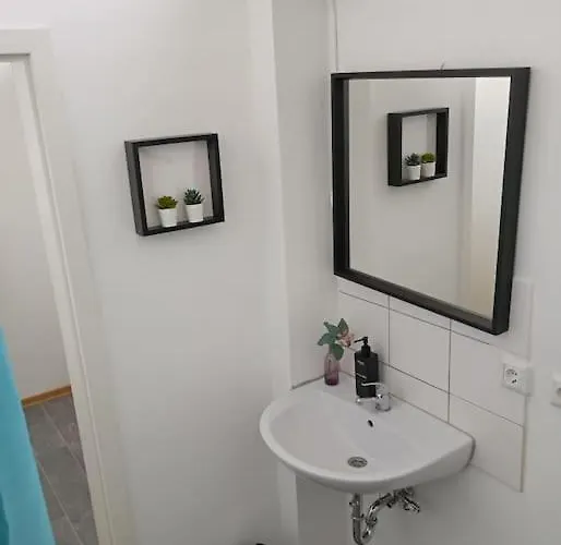 Apartment Nähe Uni Und Bwzk Koblenz (Rhineland-Palatinate)