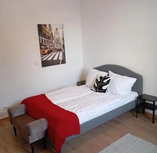 Nähe Uni Und Bwzk * Koblenz (Rhineland-Palatinate)